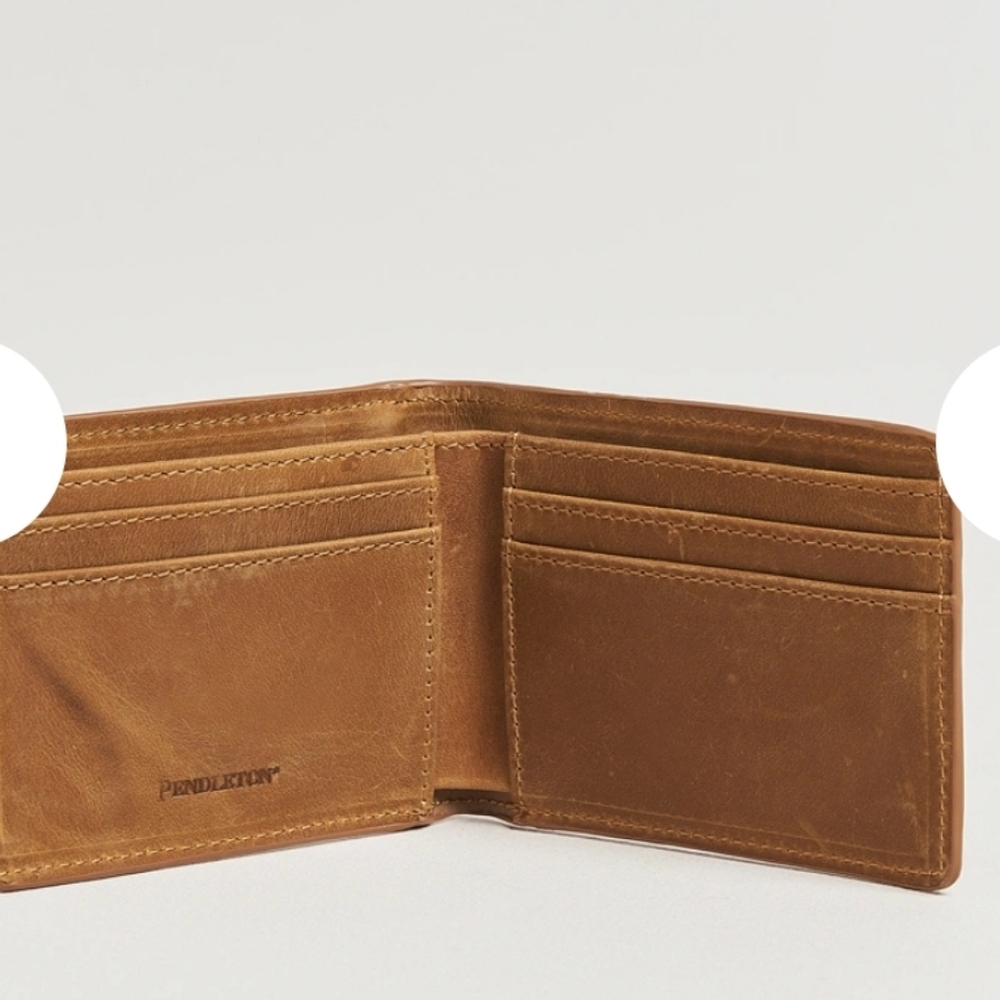 Pendleton Tan Leather Bifold Wallet with Blue and Rust Wool Inlay - Picture 2 of 6